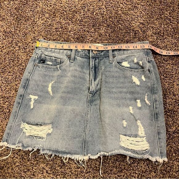 KanCan GIANNA FRINGED HEM MINI SKIRT - Picture 14 of 14